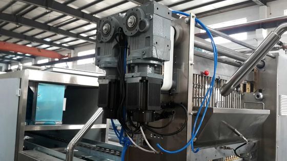 Petite machine automatique commerciale de fabrication de caramel fournisseur
