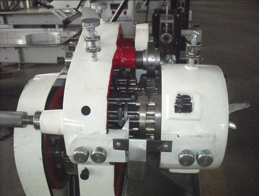 Bonbon dur automatique formant la machine fournisseur