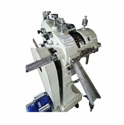 Machine de bâti automatique de bonbon dur à échelle réduite fournisseur